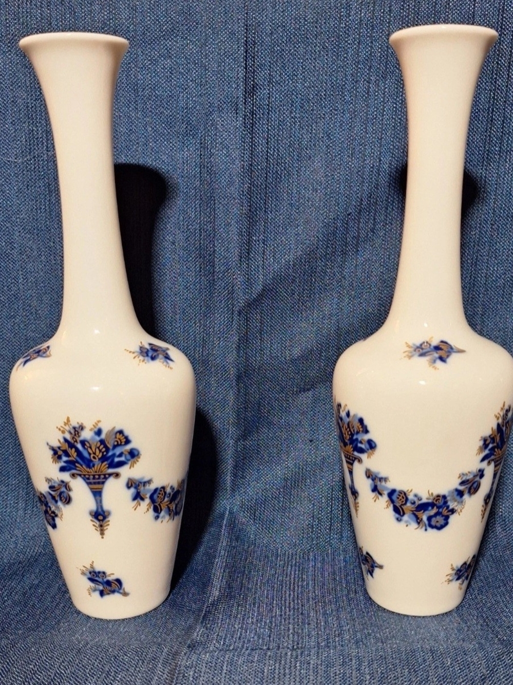 Cream Ceramic Bud Vases with Blue Floral Detailing